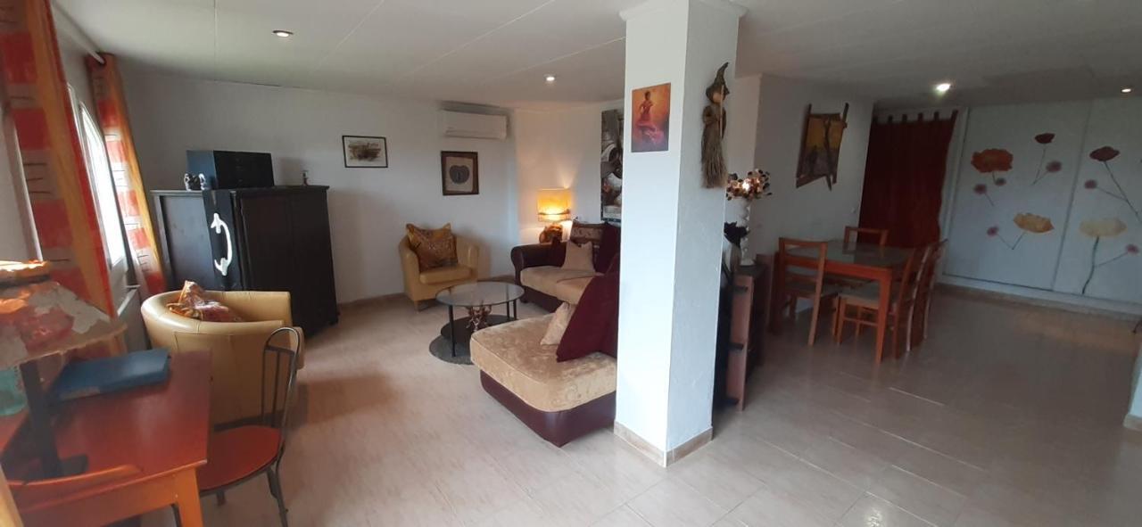 Appartement & Spa - Panoramic Olivars Pau Экстерьер фото